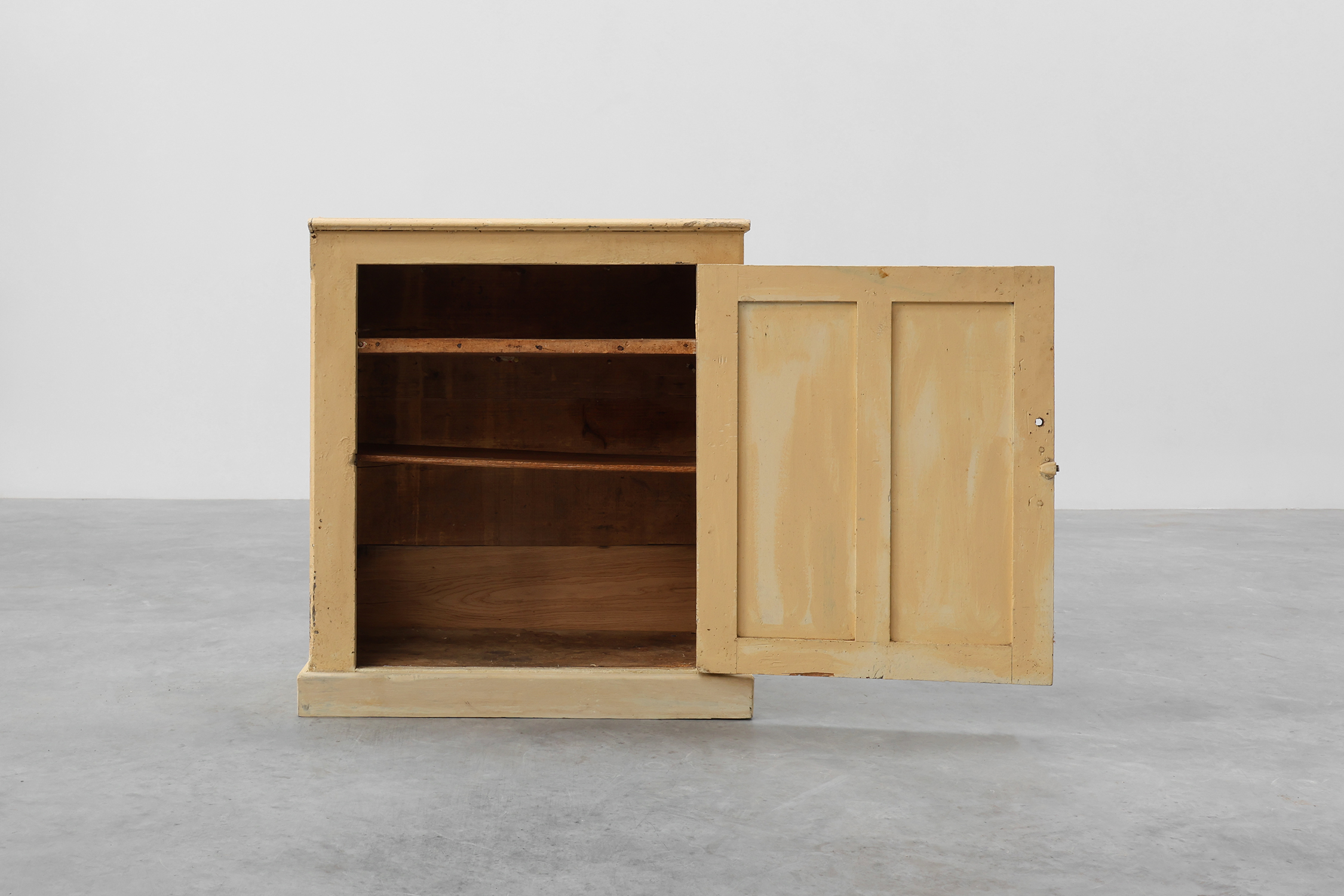 A Charming 19th-Century Pine Cabinet from the French Provencethumbnail